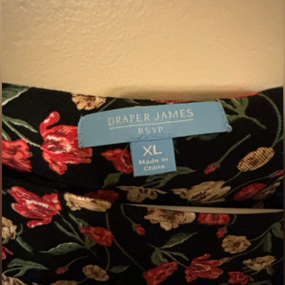 NWT Draper James Floral Blouse - Picture 3 of 3